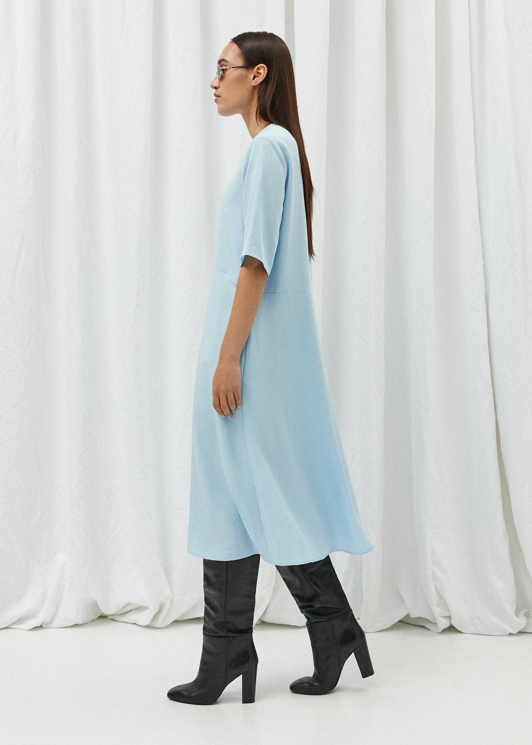 Studio August - TAYLOR kleit helesinine